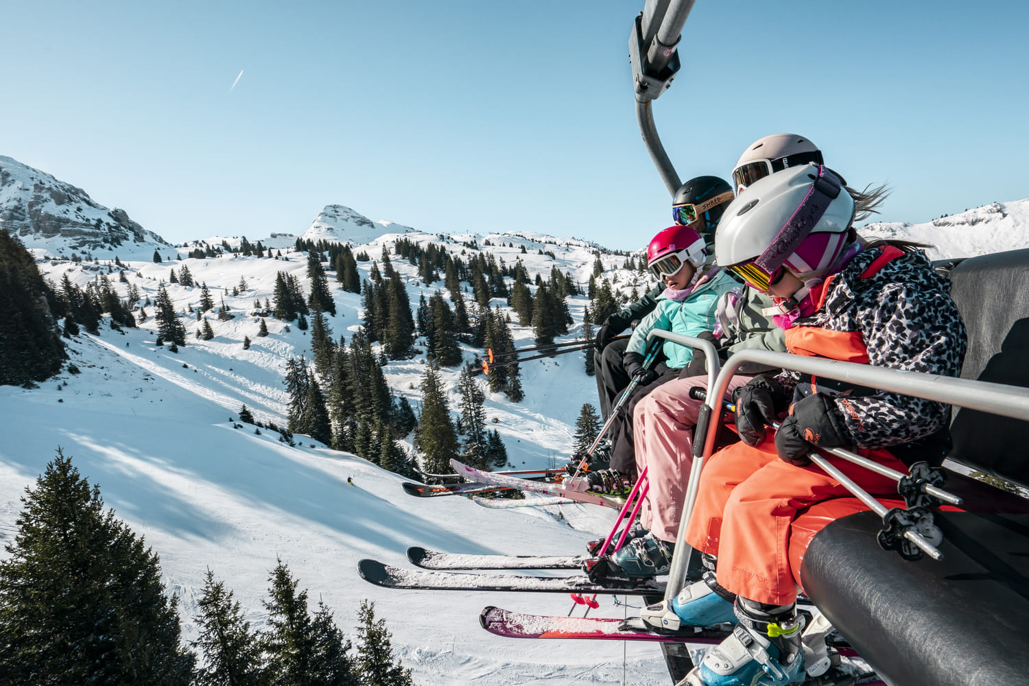 Book your ski equipment with Châtel Réservation © Lambert Meyer