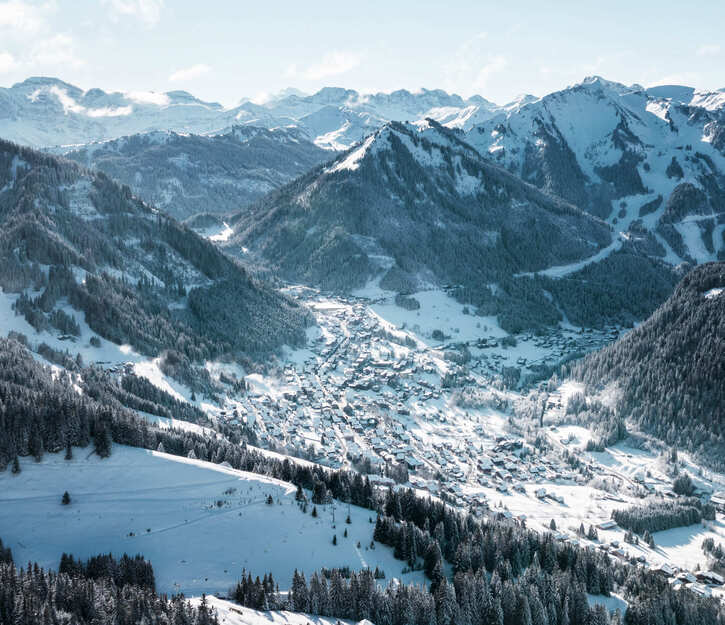 En hiver, Châtel est une station-village de charme