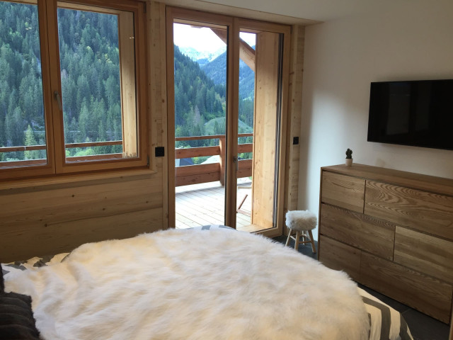 Apartment 103, residence Bois Colombe, Bedroom double bed, Châtel French Alps