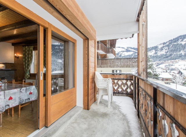 Apartment 3 in Chalet l'Etrye, Balcony, Portes du Soleil holidays