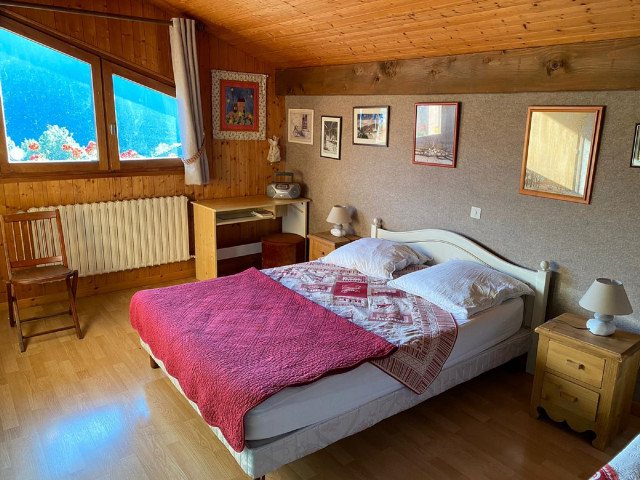 Appartement Bel Horizon 2, chambre lit double et 1 lit simple, Châtel Haute-Savoie