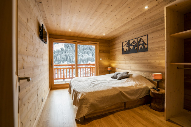 Apartment in chalet 3 Fontaines, Bedroom double bed, Châtel Snow 74