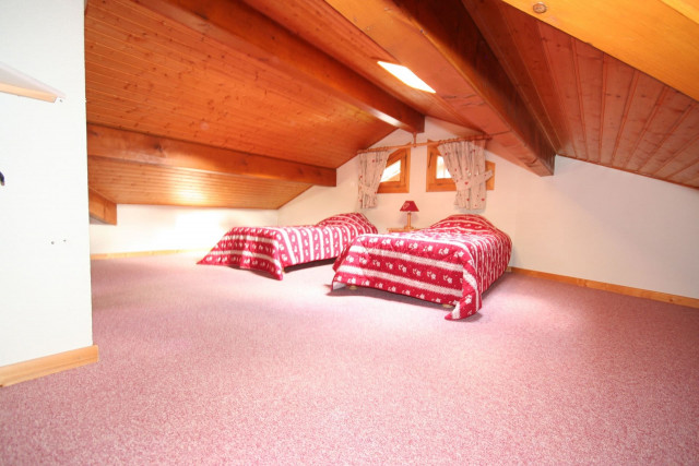Appartement Echo des Montagnes 5, chambre deux lits simples, Châtel Haute-Savoie