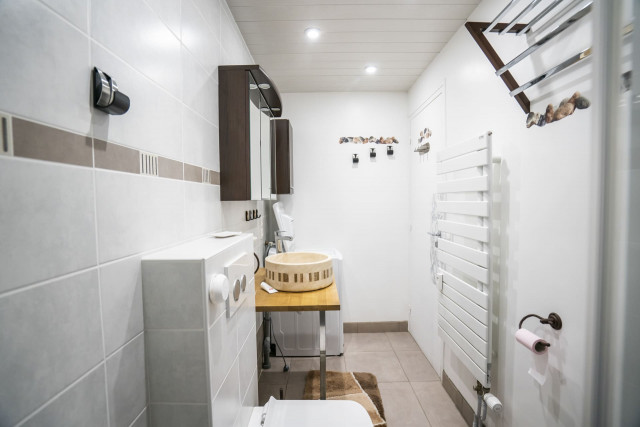 Apartment Les Snailles, Shower room, Châtel Northern Alps