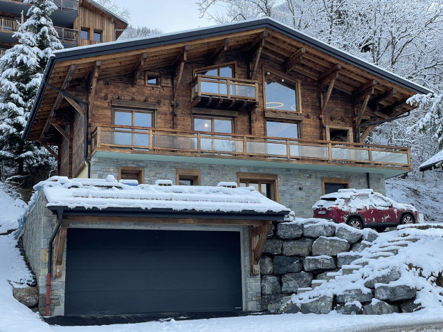 Chalet l'Alpaga, The chalet in winter, Châtel French Alps