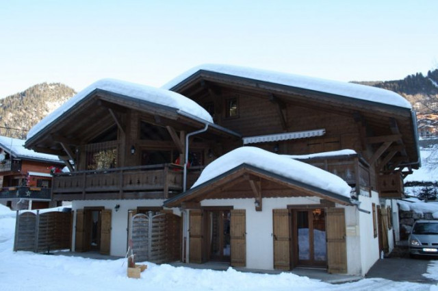 Chalet L'HERMINE DES VORRES, Outside in winter, Châtel