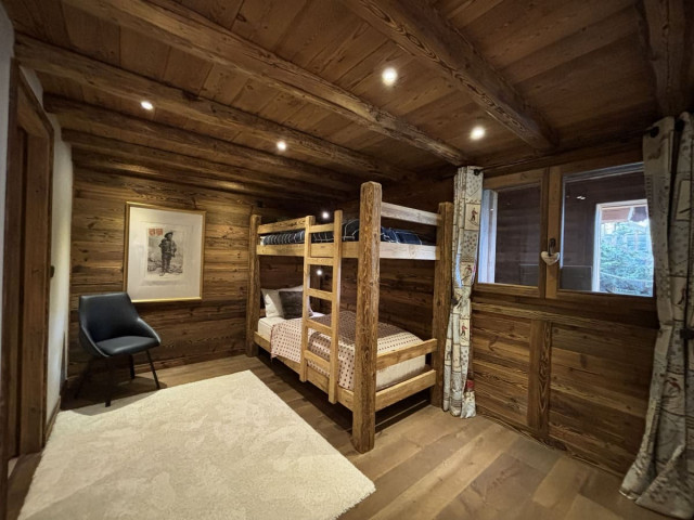 Chalet La Folie for holiday rental in Chatel, room with bunk beds