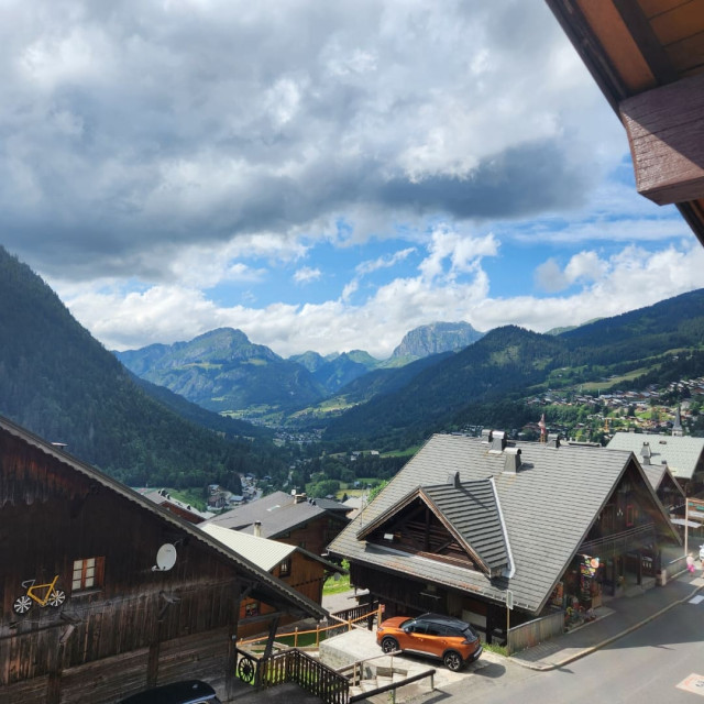 Chalet Le Choucas, Châtel, Vue, Location matériel de ski 74390