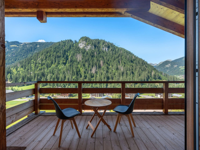 Chalet le Mille Cent, Châtel, Terrasse vue montagne, Mont de Grange 74390