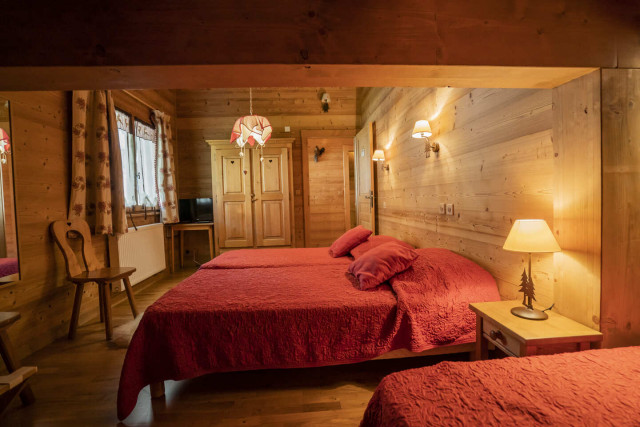 Chalet Le Noisetier, chambre trois lits simples, Châtel Haute-Savoie