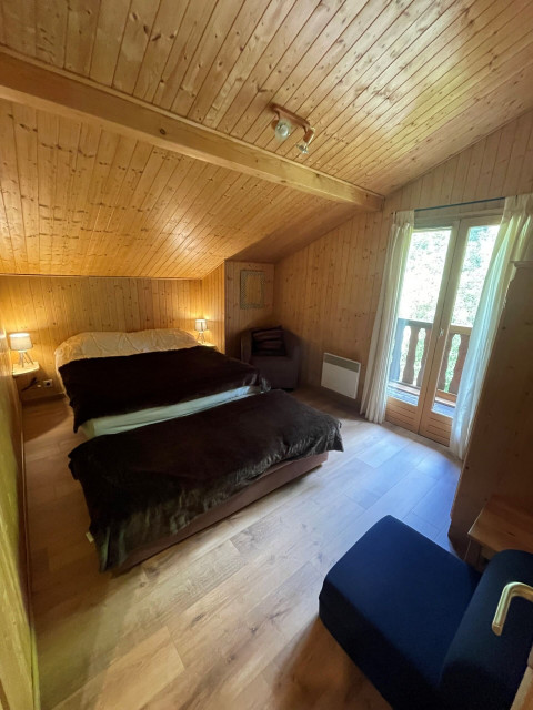 Chalet Le Rêve, Bedroom double bed, Châtel Holidays 74