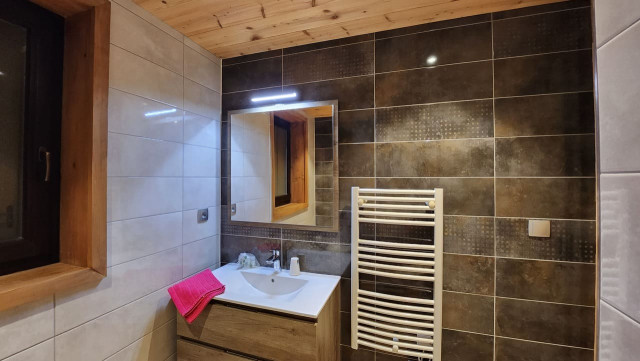 Chalet Roche Alpine, Shower room, Mountain village 