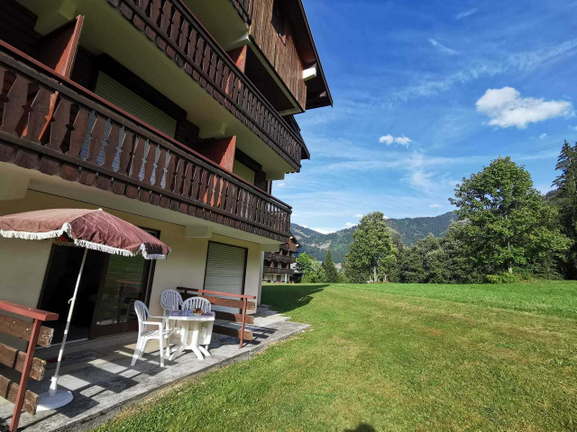 Les Avenières 3 personnes Châtel, terrasse, Châtel Portes du Soleil