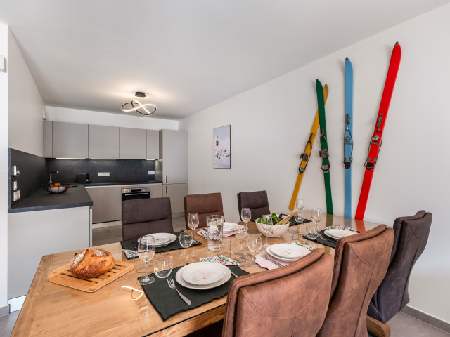 Résidence Le Theleme, Appartement 401, salle à manger, Châtel Les Portes du Soleil