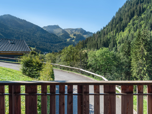 Résidence les 4 Elements, apartment 001 B, balcony view, Châtel Portes du Soleil