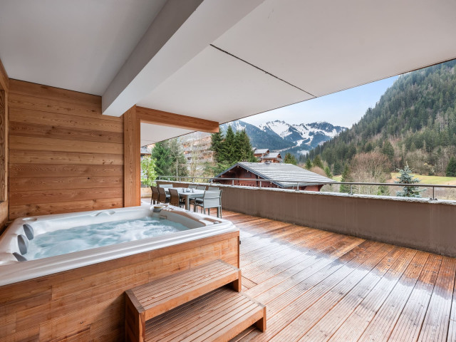 Résidence Quintessence Apt 102 A, Terrasse avec jacuzzi, Châtel Vacances à la Montagne