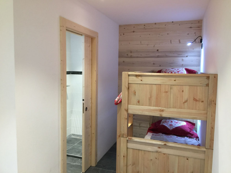 Apartment 103, residence Bois Colombe, Bedroom 2 single bed + bunkbed, Châtel Northern Alps