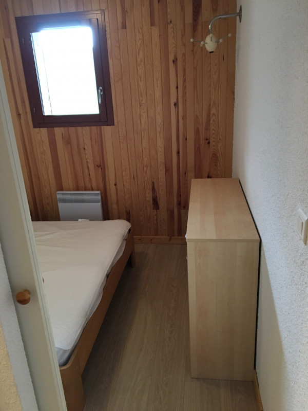Apartment Alpage 5F, double bedroom, Châtel mountain summer sun holiday