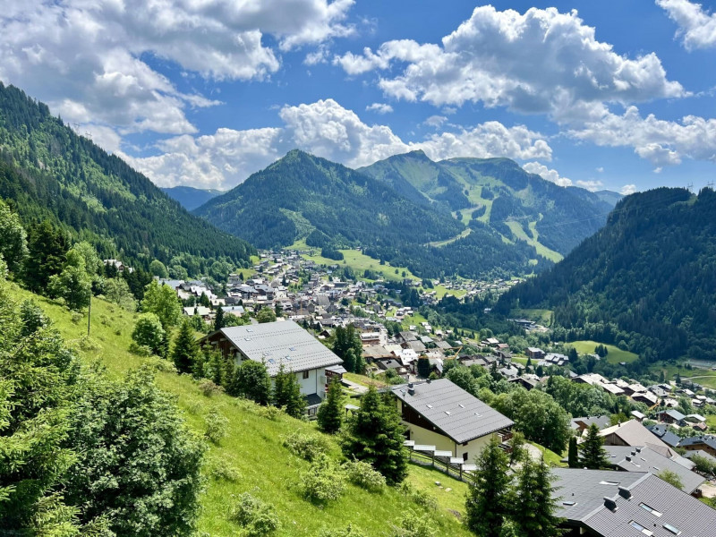 Appartement Alpage, balcon avec vue panoramique, Châtel Portes du Soleil