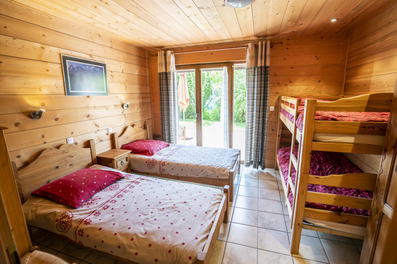 Appartement dans Chalet L'Igloo 3, Chambre lits simples et lit superposé, Châtel Portes du Soleil