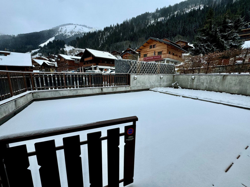 Apartment in Chalet l'Ourson, Chatel, Terrace in winter, Family activities 74