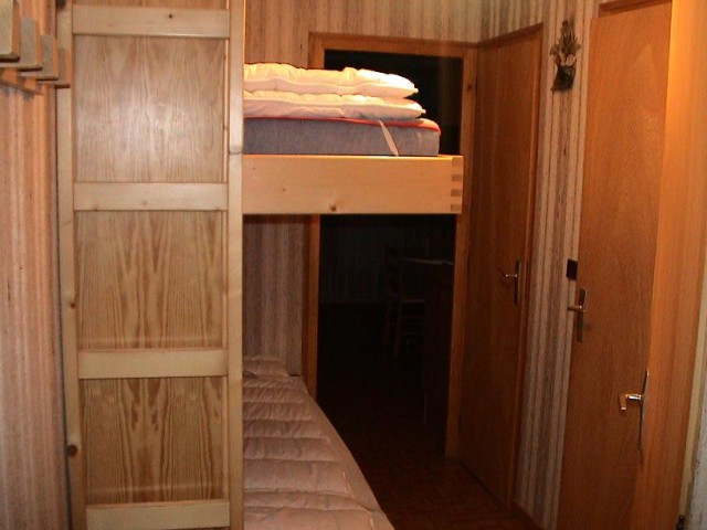 Apartment in chalet Perthuis, Mountain corner, Châtel Chairlift
