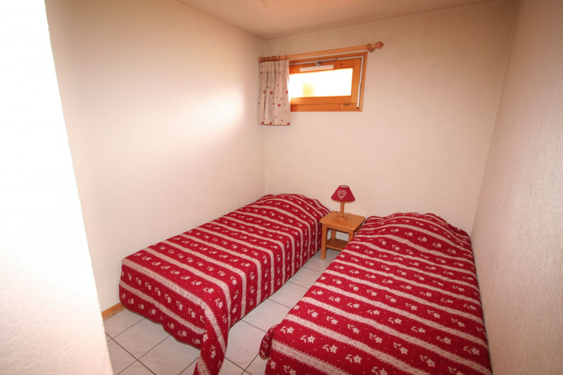 Apartment Echo des Montagnes 3, two single beds, Châtel Les Portes du Soleil