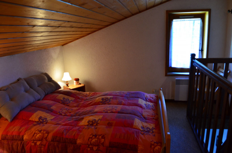 Appartement Les Montagnys 12, mezzannine avec lit double, Châtel Réservation 