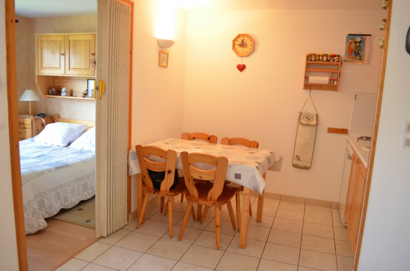 Appartement Les Sorbiers 002, salle à manger cuisine, Châtel Vallée d'Abondance