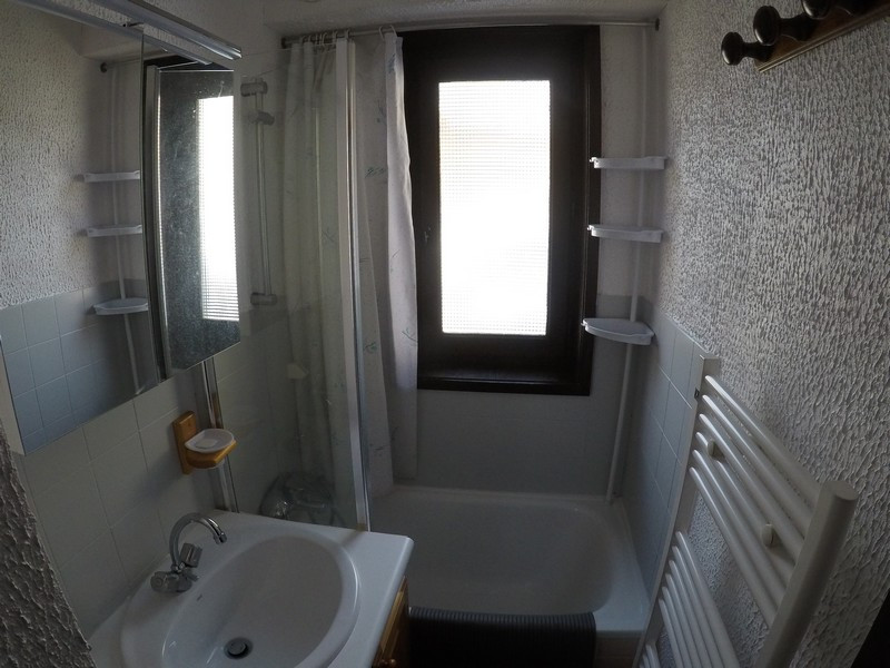 Apartment Voinettes 25A, Bathroom, Châtel Portes du Soleil