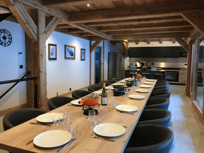 Chalet Au Bon Vieux Temps, salle à manger, Châtel Les Portes du Soleil