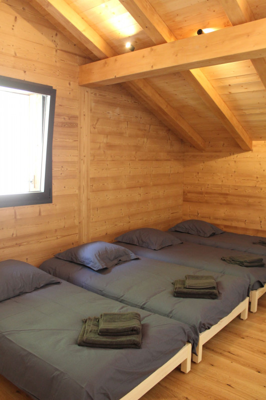 Chalet Bonatti, Chambre 4 lits simples, Châtel