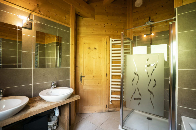 Chalet Etagne, salle de bain, Châtel Haute-Savoie