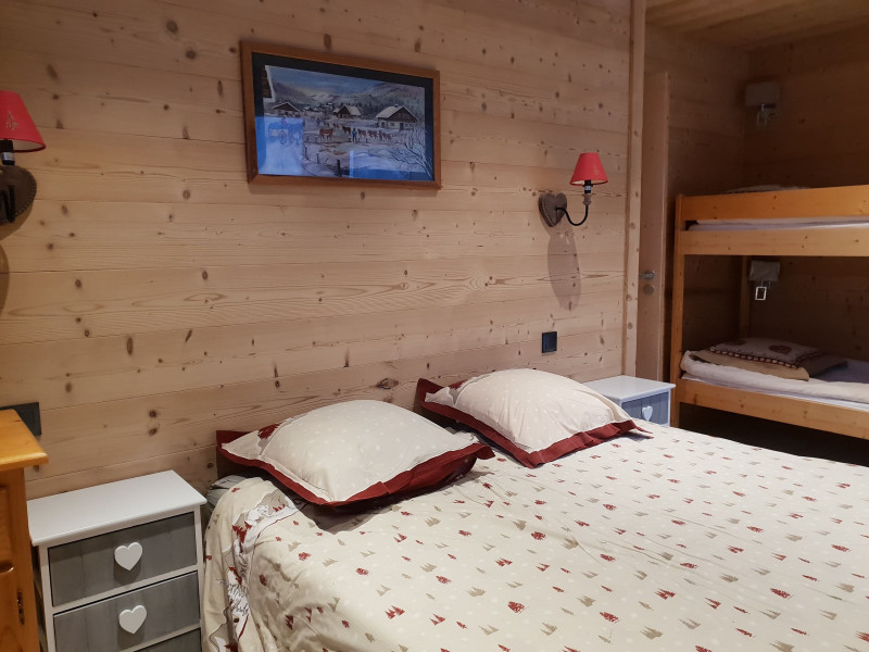 Chalet The Calèche, Bedroom 1 double bed + 2 bunk bed, Châtel Ski slope