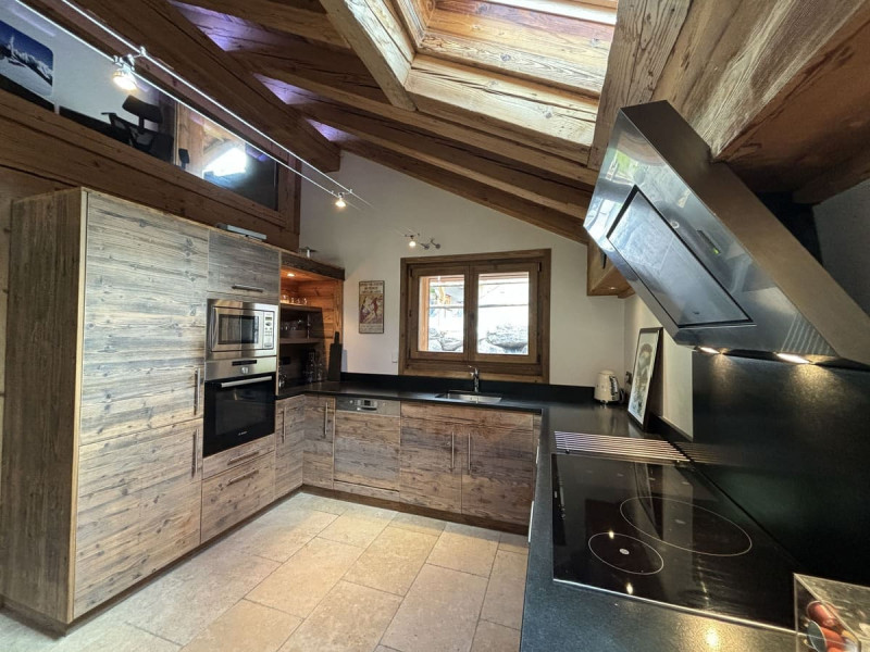 Chalet La Folie for holiday rental in Chatel, fitted kitchen