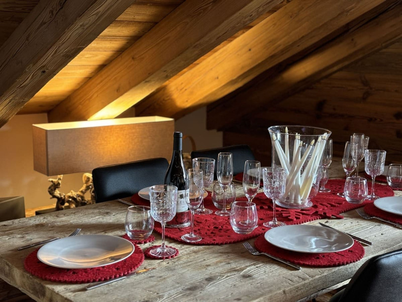 Chalet La Folie for holiday rental in Chatel, sleeps 8