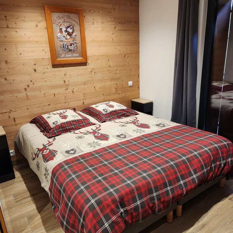 Chalet Le Choucas, Châtel, Chambre, Location matériel de ski 74