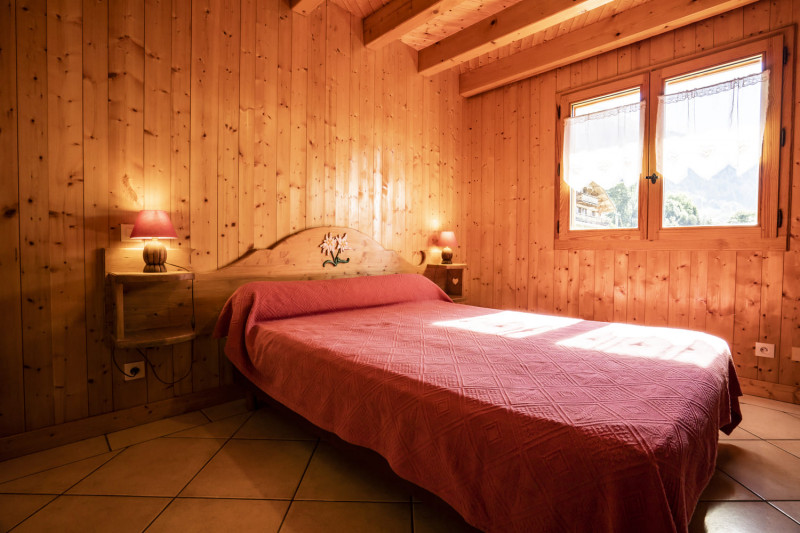 Chalet The Muverant, Bedroom double bed, Châtel Mountain 74