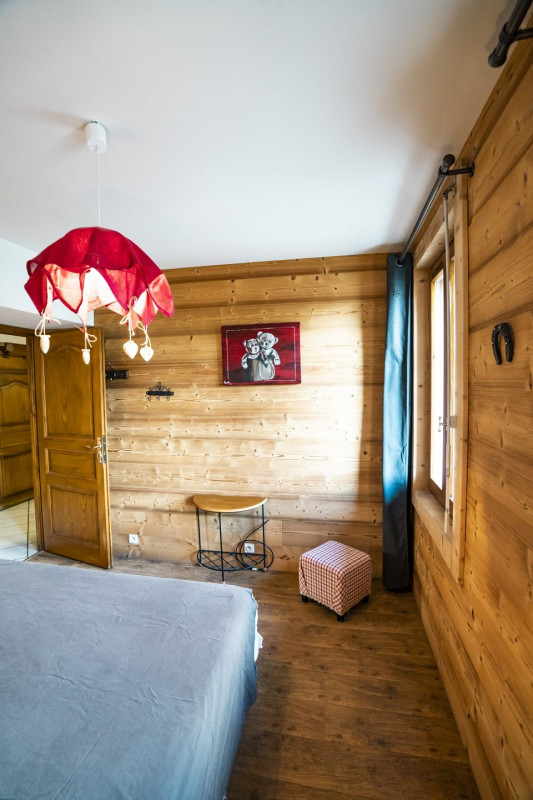 Chalet Lou Bochu, double bedroom, Châtel ski winter