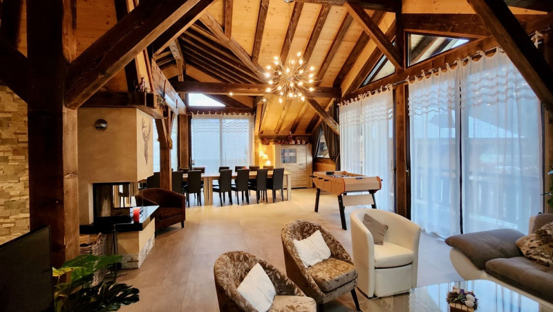 Chalet Roche Alpine, Living room and lounge, Ski holidays