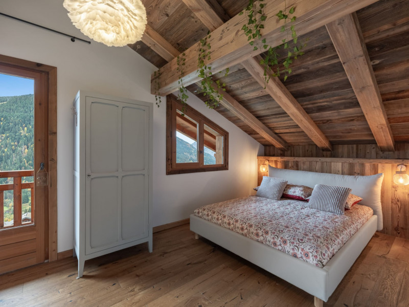 Chalet W, Bedroom double bed, Châtel Fondue 74