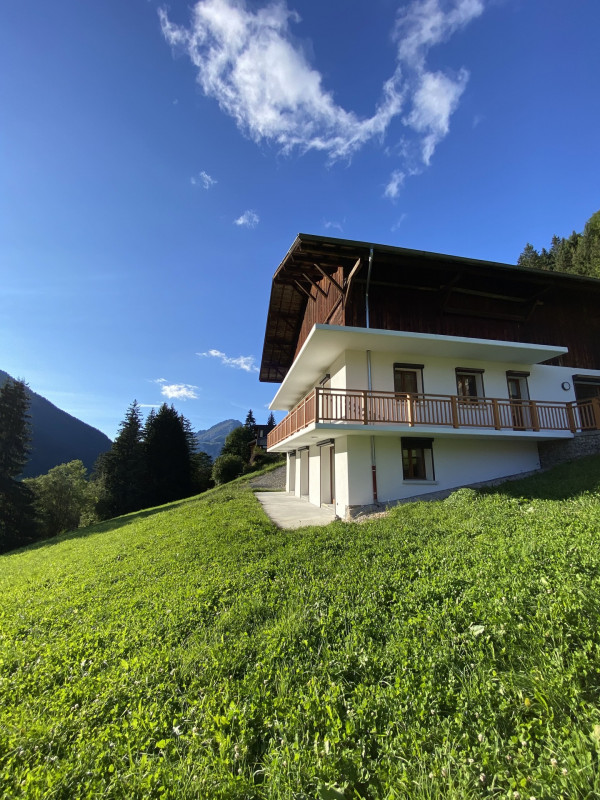 La Ferme de Delphine et François, 6 personnes, chalet, Châtel Réreservation